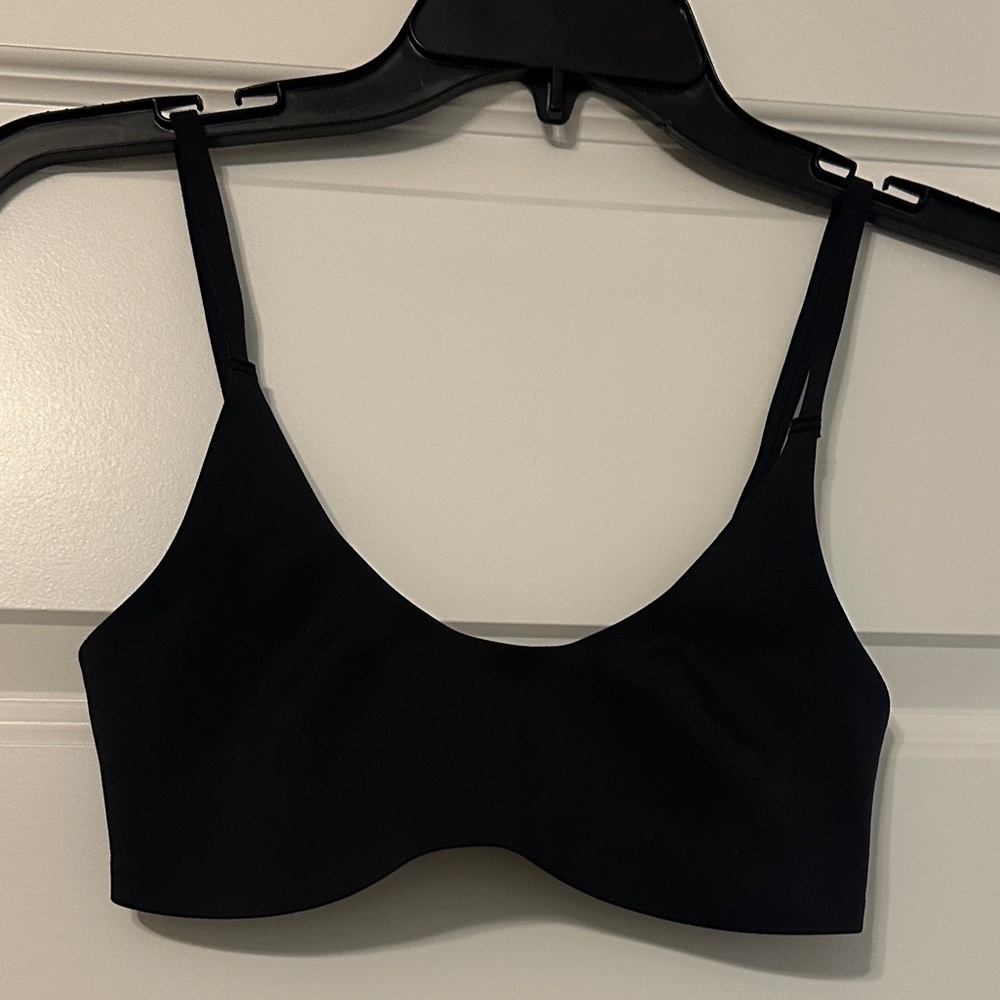 Free people, black bra
